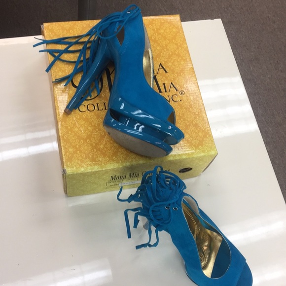 Women Heels - Picture 1 of 2